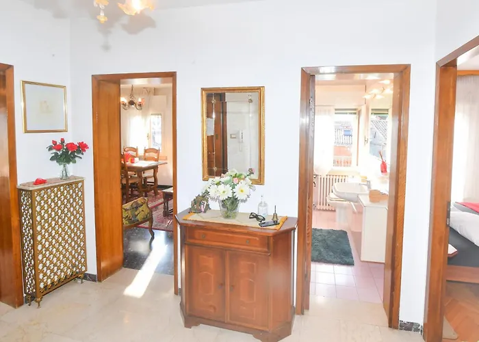 Ca' Ermagora Appartement *